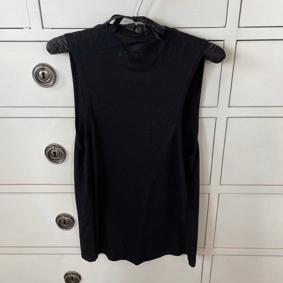 SOULCYCLE black barn graphic tank top - Picture 2 of 2